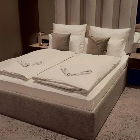 Hotel Bellman 5*